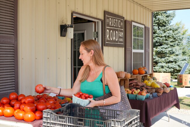 Rustic Road Farm in La Fox sells fresh produce and hosts events.