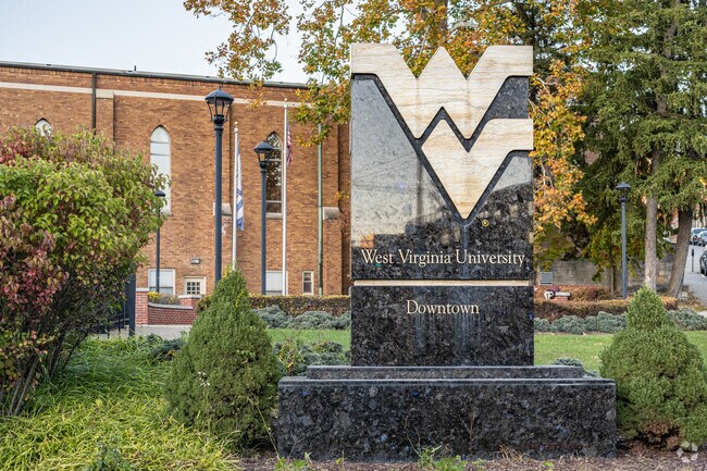 The West Virginia University downtown campus is somewhat walkable from Sunnyside.