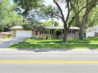 5813 Tracy Ave, Edina, MN 55436