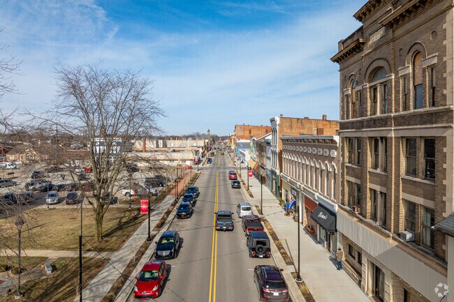 Retail in Connersville is concentrated within the city’s historic downtown, specifically along Central Avenue.