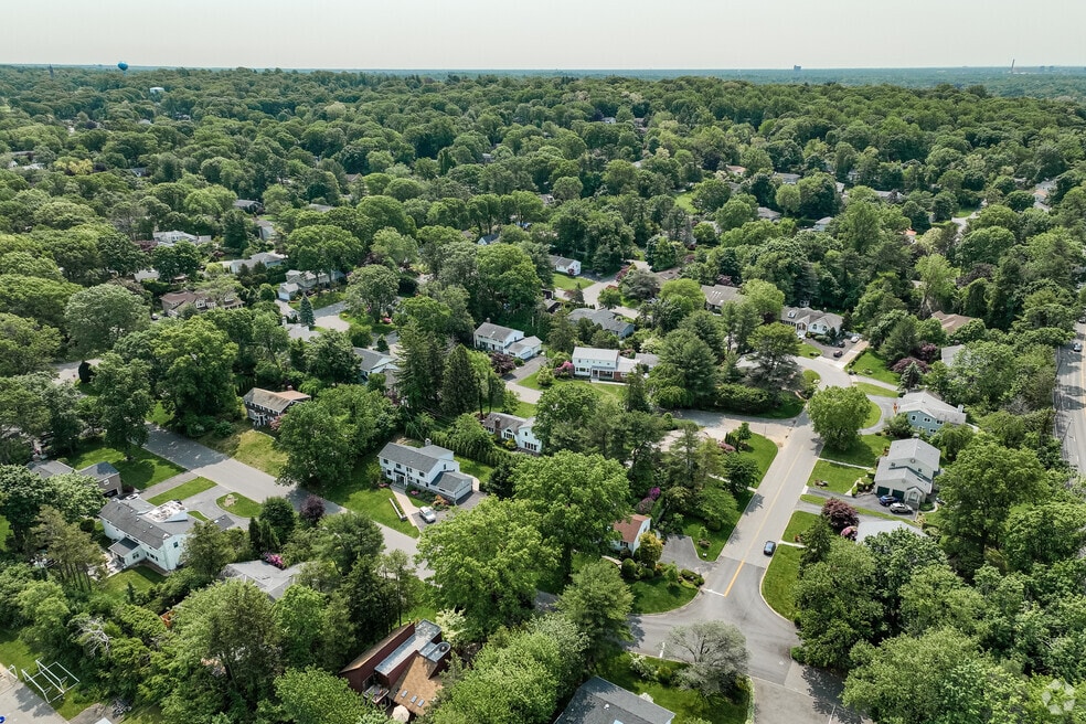 Neighborhood_EastHills_FirstCut_090523