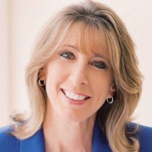 Linda Smith