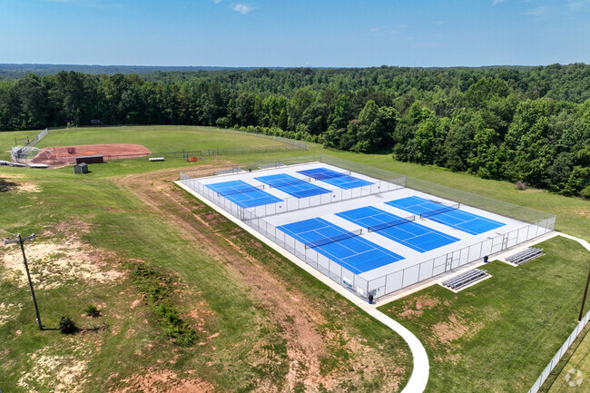 Western Rockingham Middle School has awesome tennis courts for its students and the community.