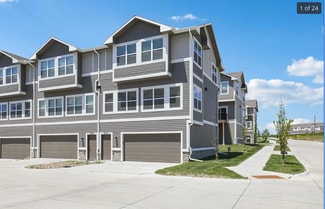 20872 S Ct, Elkhorn, NE 68022