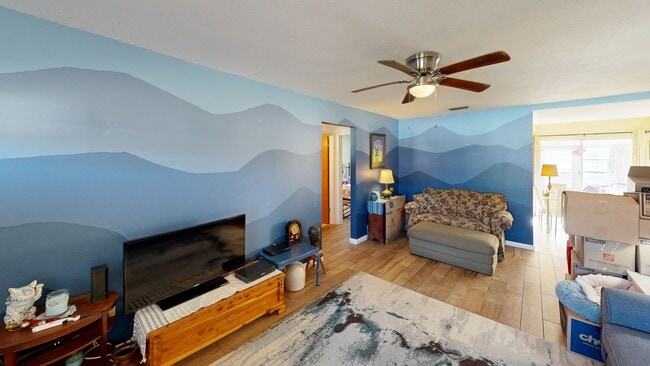 5005 Lily Street Place N, Pinellas Park, FL 33782 - photo 2