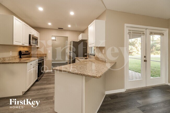 2607 Thomas Ln, North Port, FL 34286 - photo 6