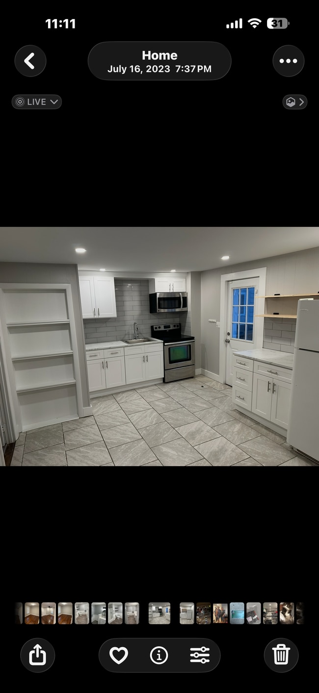 30 Grover St Unit 1F, North Providence, RI 02911