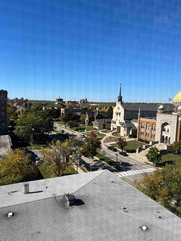 2919 W Wisconsin Ave, Milwaukee, WI 53208