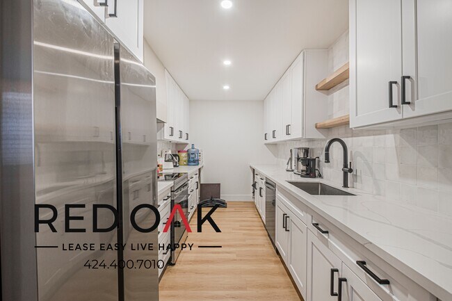 927 N Kings Rd unit 114, West Hollywood, CA 90069 - photo 6