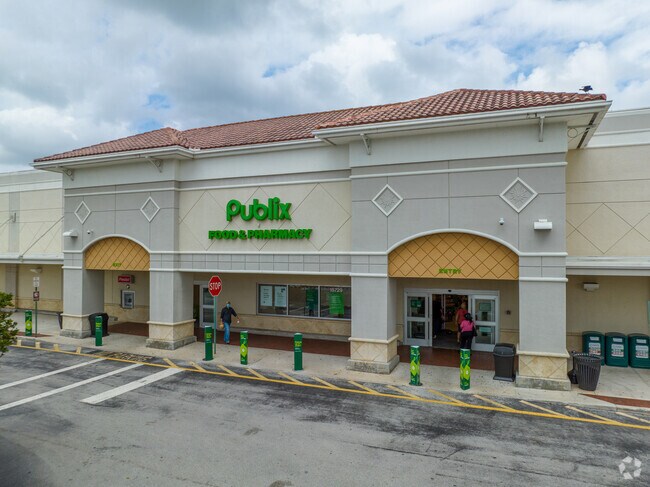 The Westfork Publix brings locals all their fresh produce and other goods in Pembroke Shores.