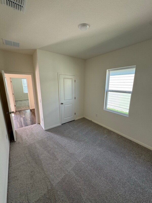 207 Fox Hvn Rd, Hutto, TX 78634 - photo 6