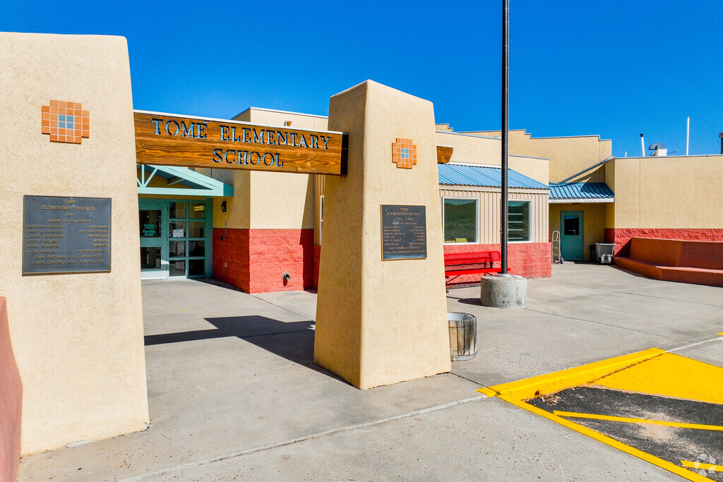 Tome Elementary School serves the community east of Los Lunas.