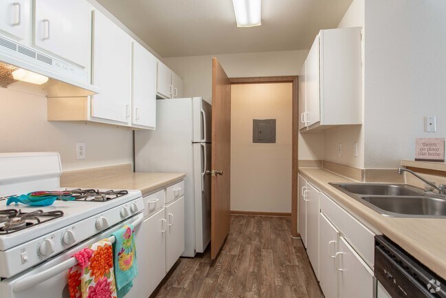 Peppertree Villas, Fairborn, OH 45324 - photo 3