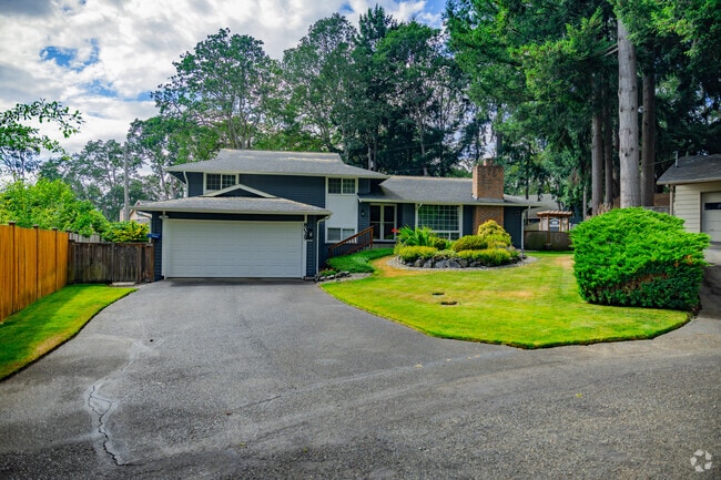 Oakbrook is known for its midcentury modern homes.