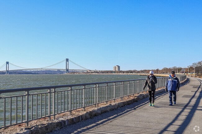 Shore Parkway has miles of promenade in Bath Beach.