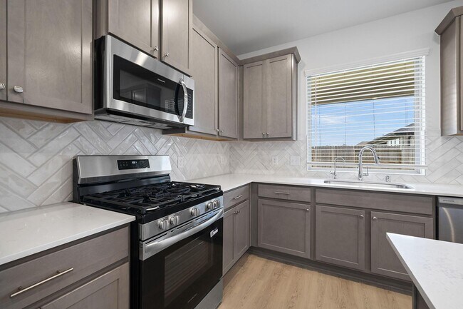 31814 Autumn Spur Ln, Hockley, TX 77447 - photo 7