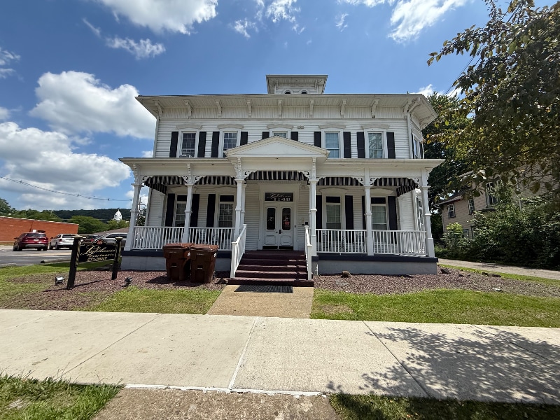 1140 Buffalo St unit 6, Franklin, PA 16323 - photo 1