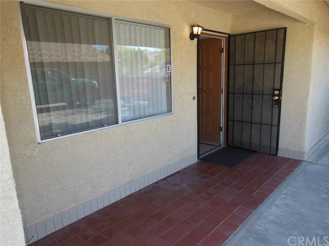 7346 Dumosa Ave unit D, Yucca Valley, CA 92284 - photo 2