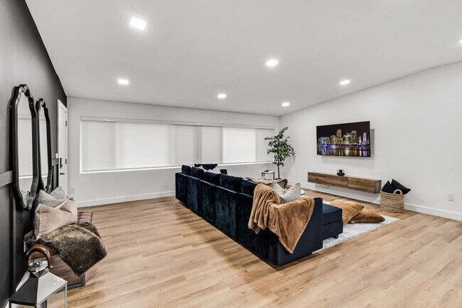 17621 NE 7th Ave unit ID1372351P, Miami, FL 33162 - photo 5