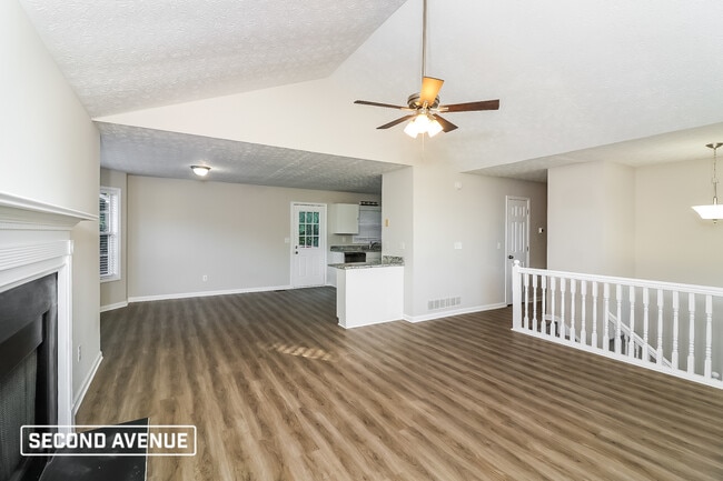 400 N Hickory Ln, Douglasville, GA 30134 - photo 5