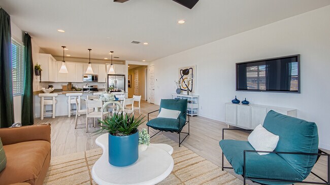 9644 W Avalon Dr, Phoenix, AZ 85037 - photo 6