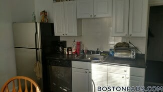42 Hillside St Unit 1, Boston, MA 02120
