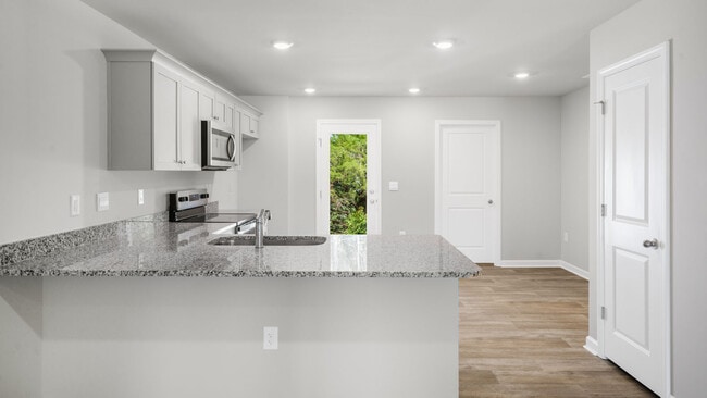 171 Holmes Corner Dr, Smithfield, NC 27577 - photo 5