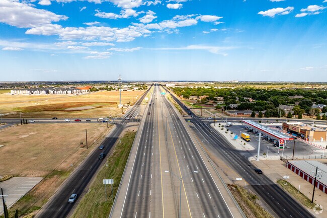 Caprock residents enjoy quick access to Loop 289, making commuting around Lubbock fast.