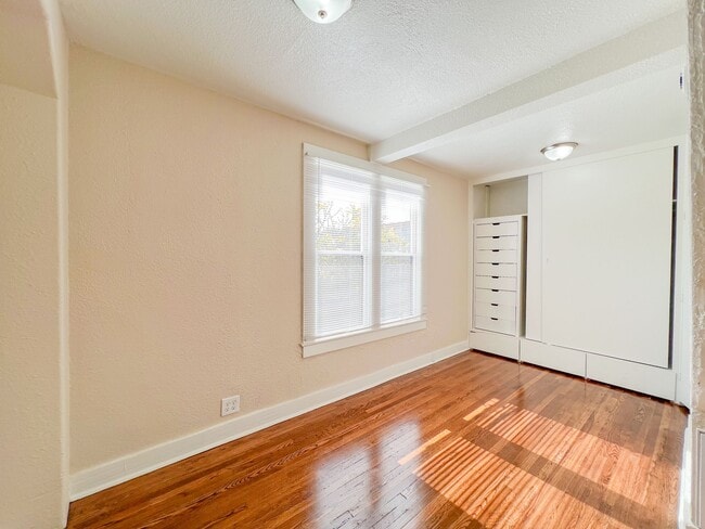 10802 Chestnut St, Los Alamitos, CA 90720 - photo 5