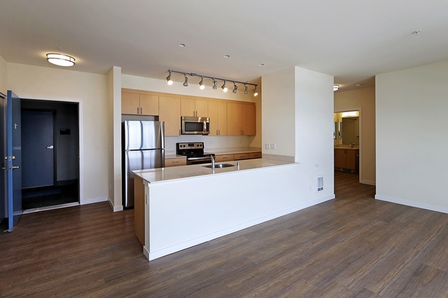 Aero Apartments, Everett, WA 98201 - photo 5