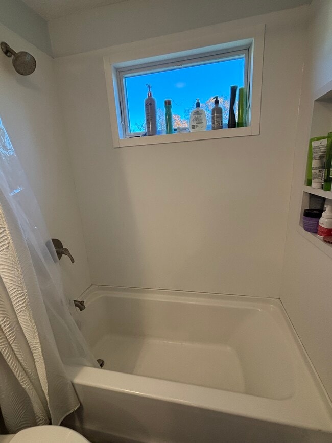 5 Meadow Ln unit 5 Meadow Ln, Salem, NH 03079 - photo 5