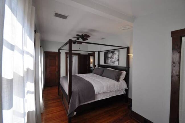 408 NE 3rd Ave unit ID1359130P, Gainesville, FL 32601 - photo 7