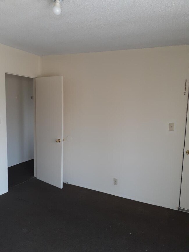 742 Via Altamira Viaduct unit 9, Montebello, CA 90640 - photo 7