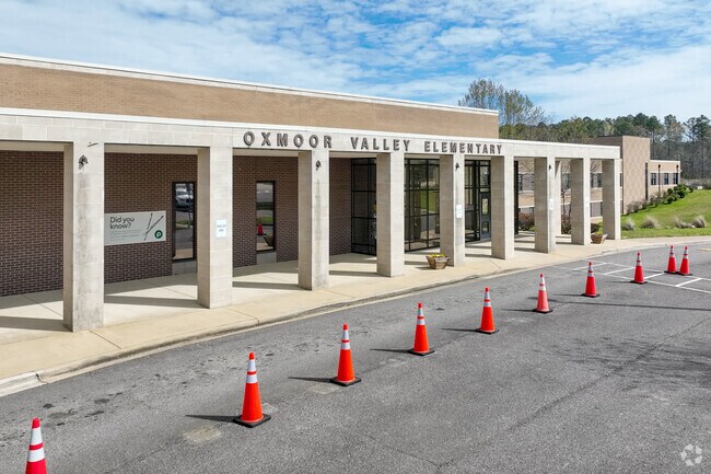 There are 27 equivalent full-time teachers Oxmoor Valley Elementary.