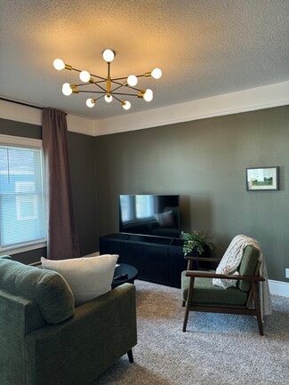 406 N 14th St Unit 1, Bismarck, ND 58501