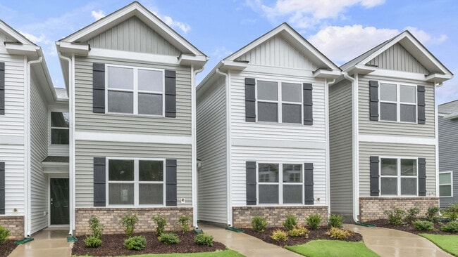 104 Holton St unit 36210136, Smithfield, NC 27577 - photo 2