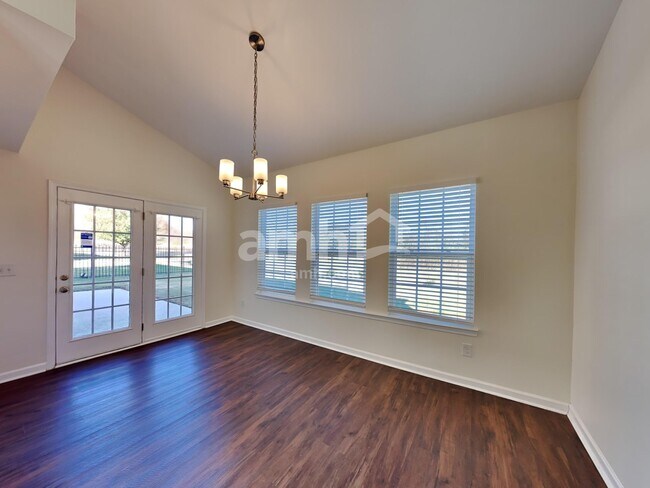 1721 Muirwood Blvd, Murfreesboro, TN 37128 - photo 6