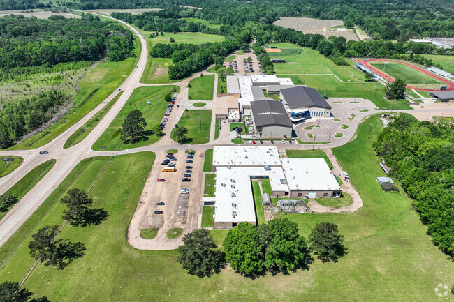Raymond High School serves the outlying Hinds county.