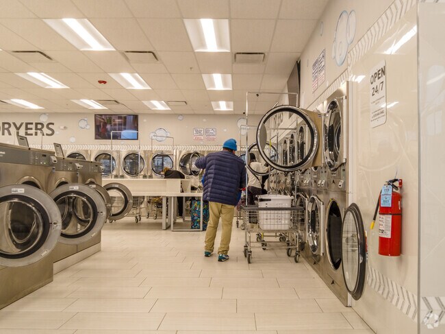 Broadview has a great laundromat with plenty of machines for residents without an in home unit.