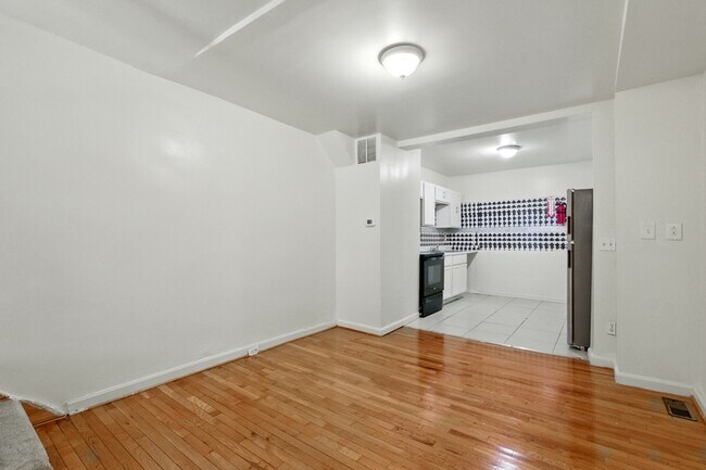 2657 Lehman St, Baltimore, MD 21223 - photo 4