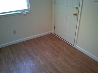 4647 Hilton Ave Unit A, Columbus, OH 43228