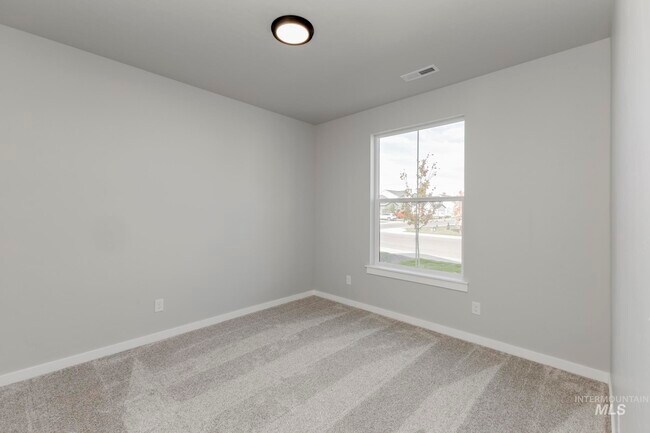 18433 N Sweet William Ave, Nampa, ID 83687 - photo 6