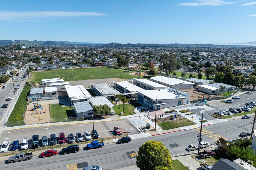 Grover Heights Middle School.