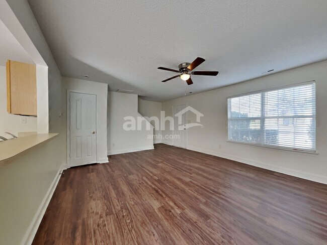 109 Peterborough Dr, Mooresville, NC 28115 - photo 4