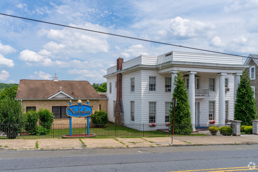 Students and their families benefit greatly from education at Saint Nicholas School.