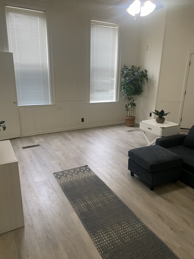 140 N Canal St unit 140-4, Canal Fulton, OH 44614 - photo 4