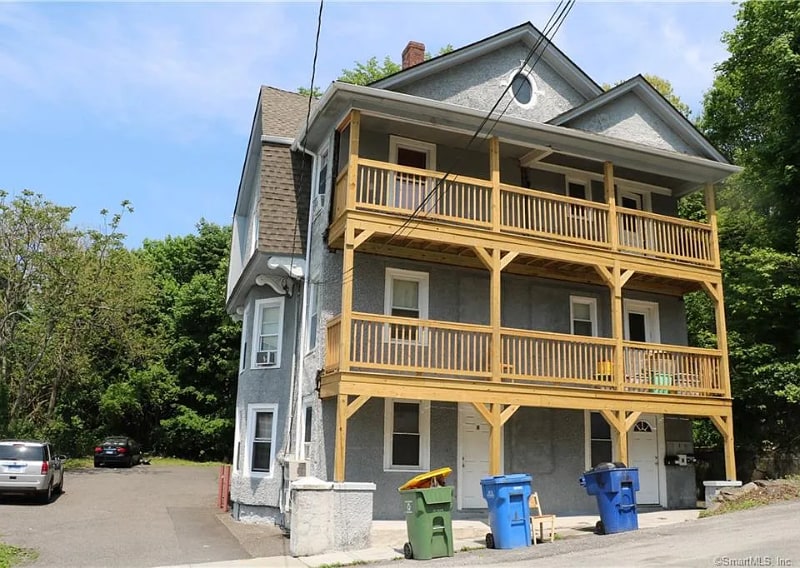 9 Marley Place unit 1, Waterbury, CT 06705 - photo 1