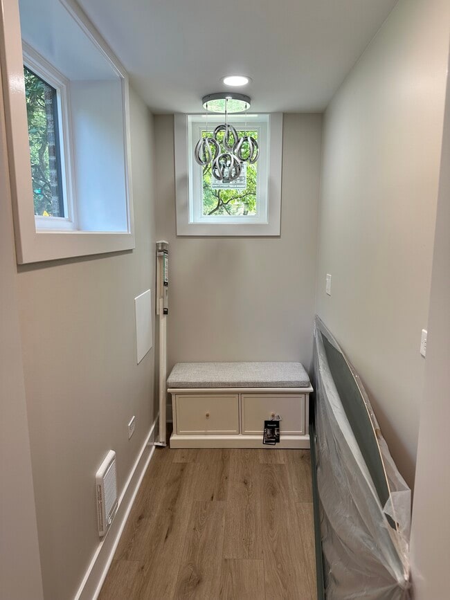 330 Barton Ave unit G, Evanston, IL 60202 - photo 4