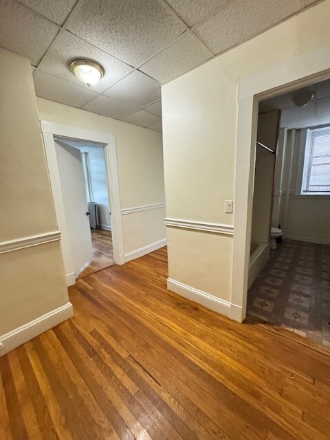 390 Riverway unit 12, Boston, MA 02115 - photo 3