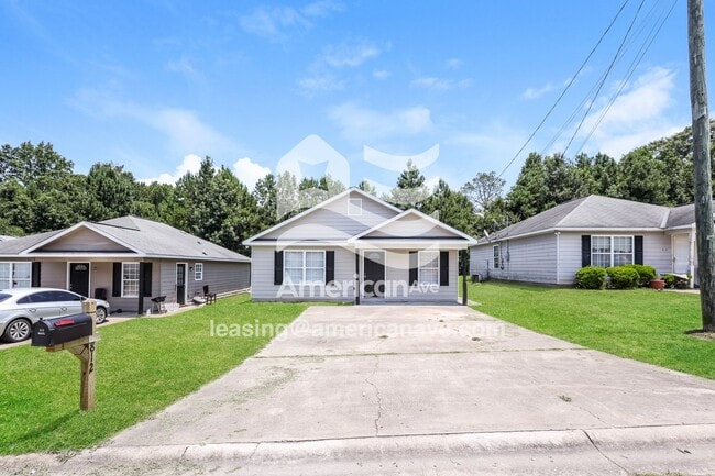 812 Pine Hill Ct, Phenix City, AL 36869 - photo 2